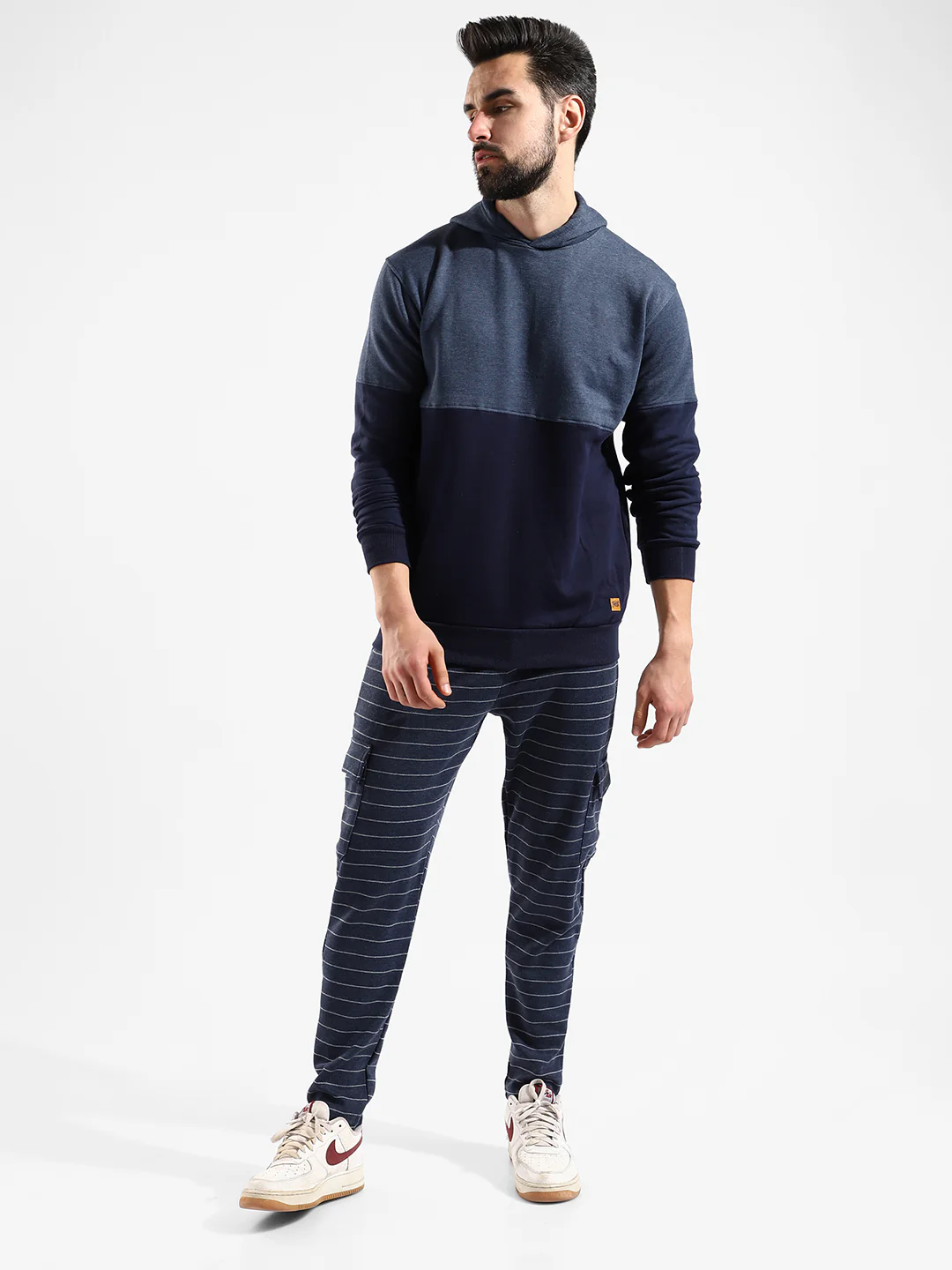 Cotton Navy Blue Colour-Blocked Tracksuit For Casual Wear - Image 2