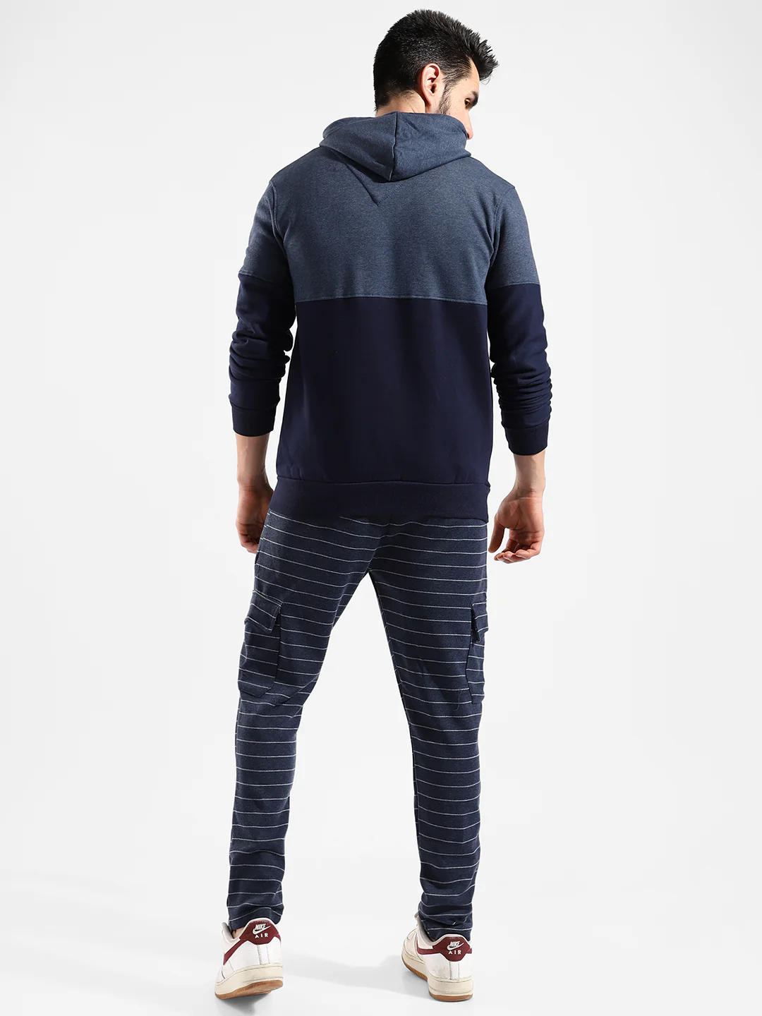 Cotton Navy Blue Colour-Blocked Tracksuit For Casual Wear - Image 3