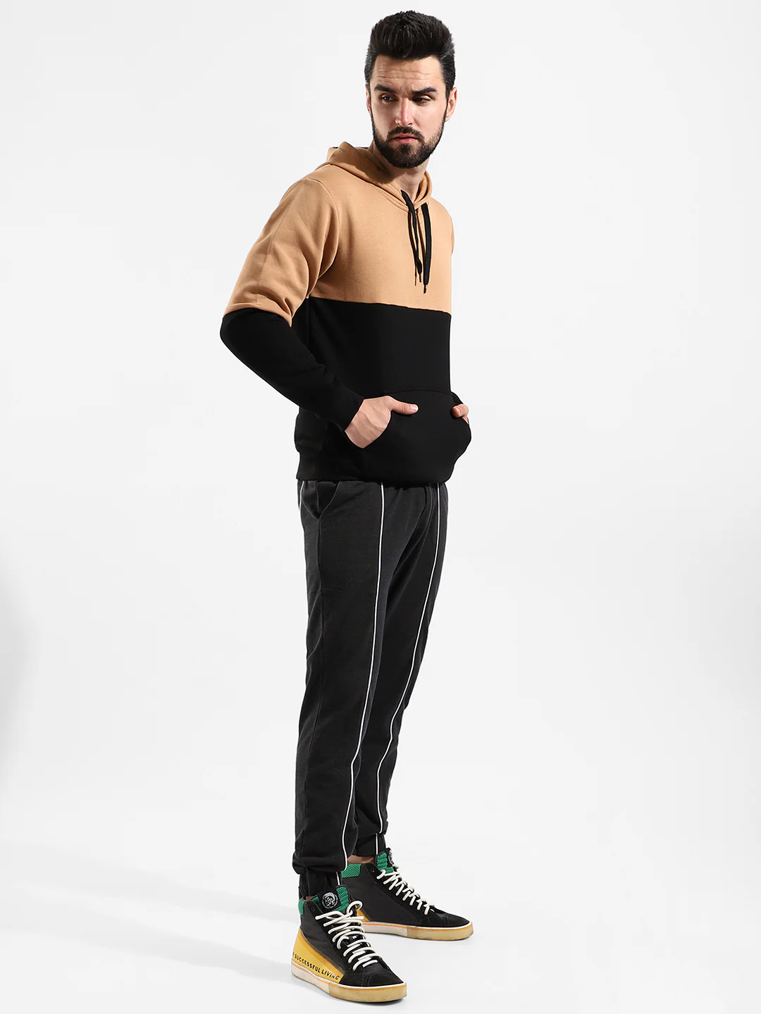 Cotton Colour-Blocked Regular Fit Tracksuit For Casual Wear - Image 3