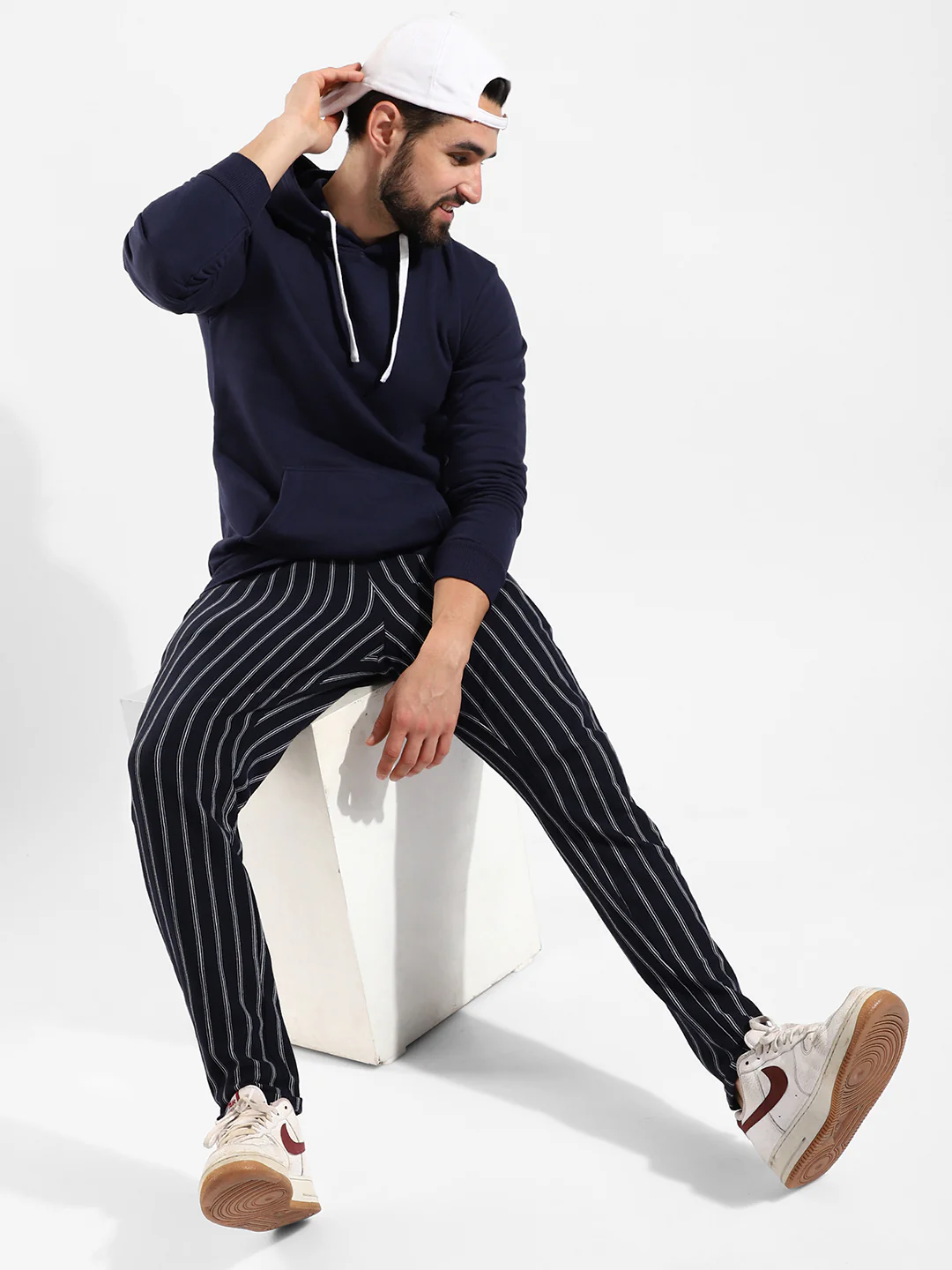 Cotton Solid Regular Fit Tracksuit For Casual Wear