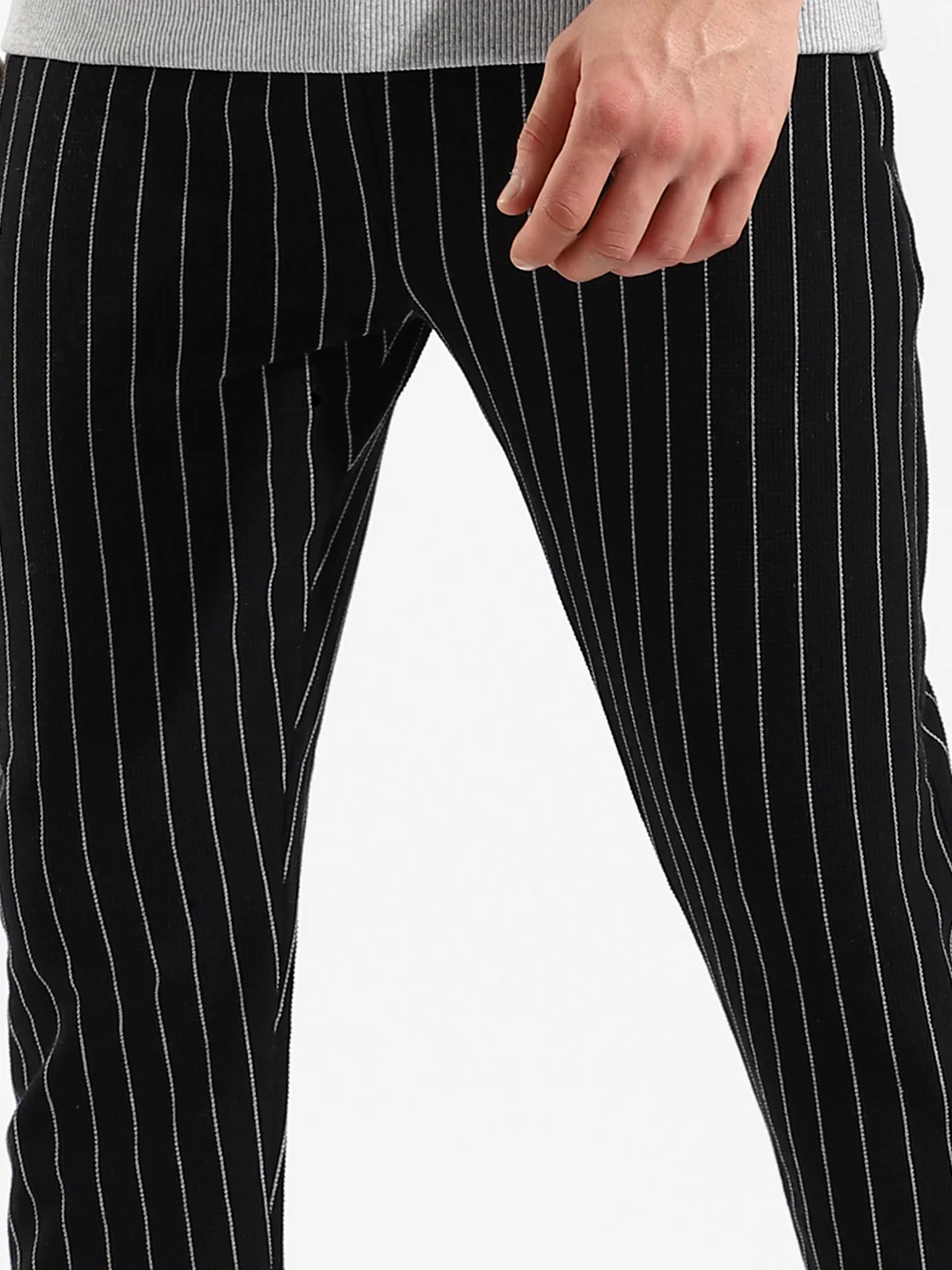 Cotton Solid Regular Fit Tracksuit For Casual Wear - Image 7