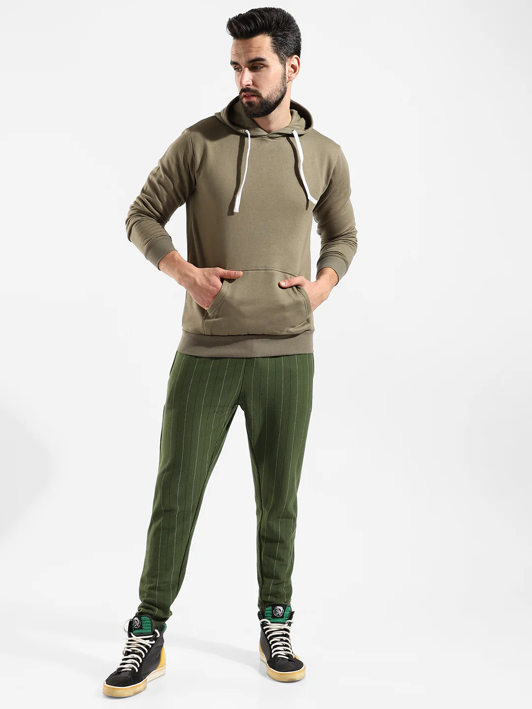 Cotton Solid Regular Fit Tracksuit For Casual Wear - Image 2