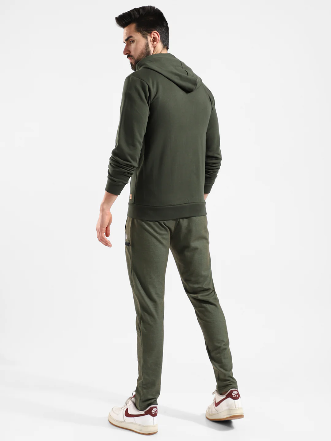 Cotton Solid Regular Fit Tracksuit For Casual Wear - Image 4