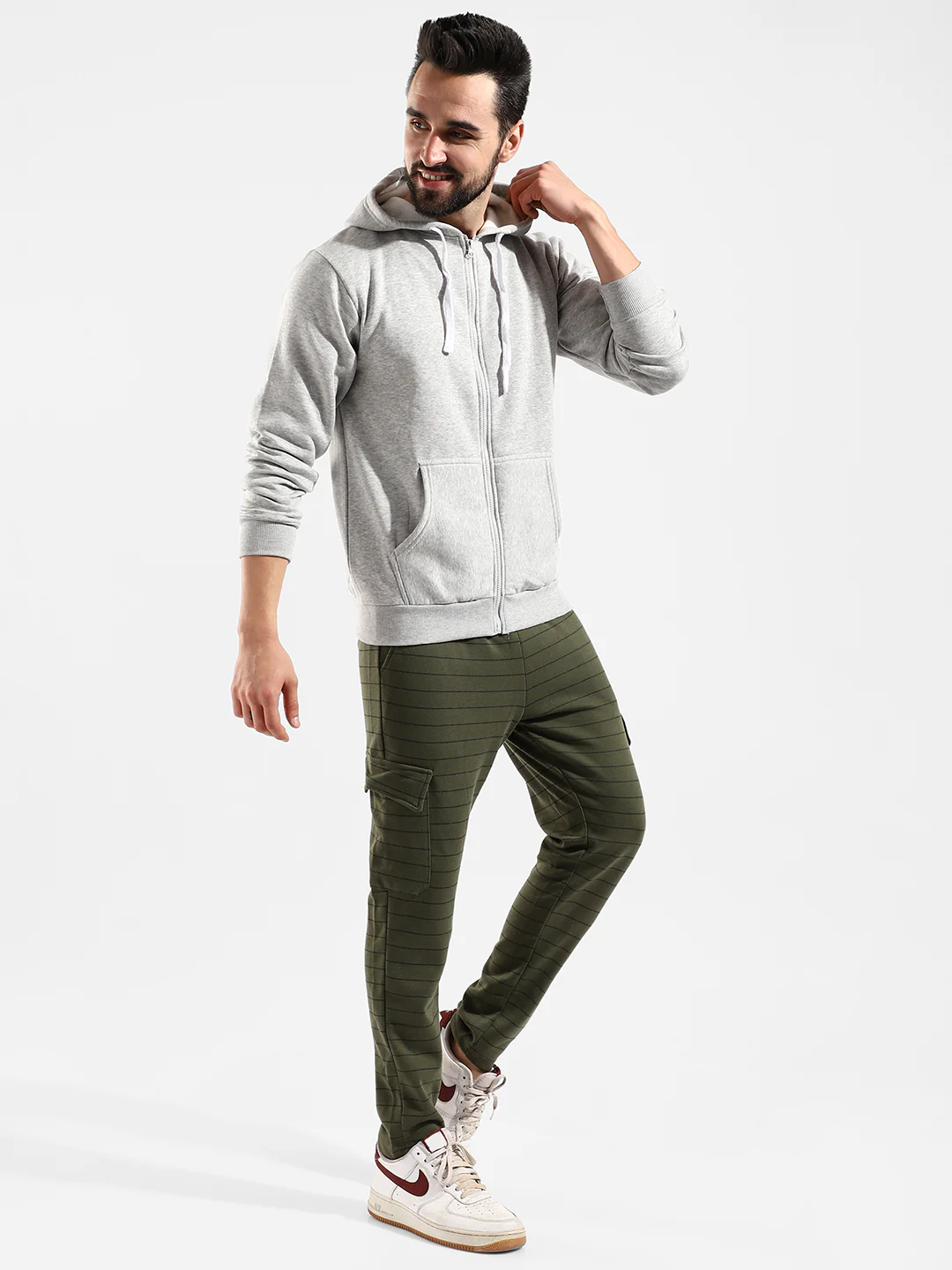 Cotton Solid Regular Fit Tracksuit For Casual Wear - Image 3