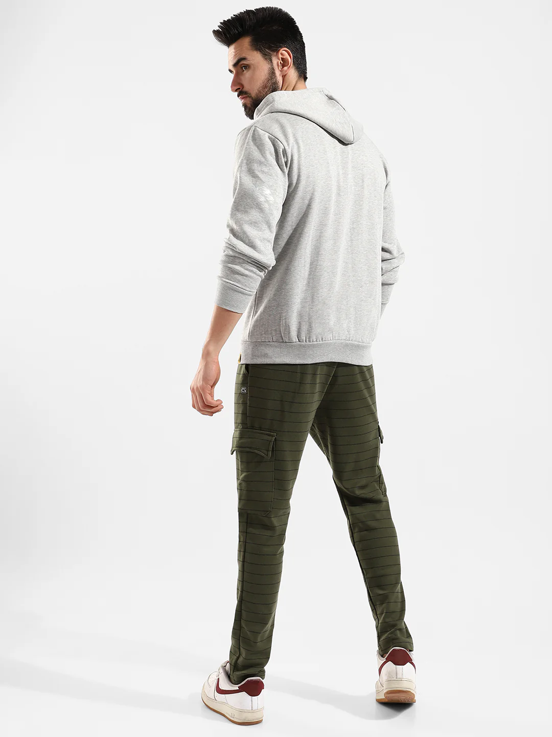 Cotton Solid Regular Fit Tracksuit For Casual Wear - Image 4
