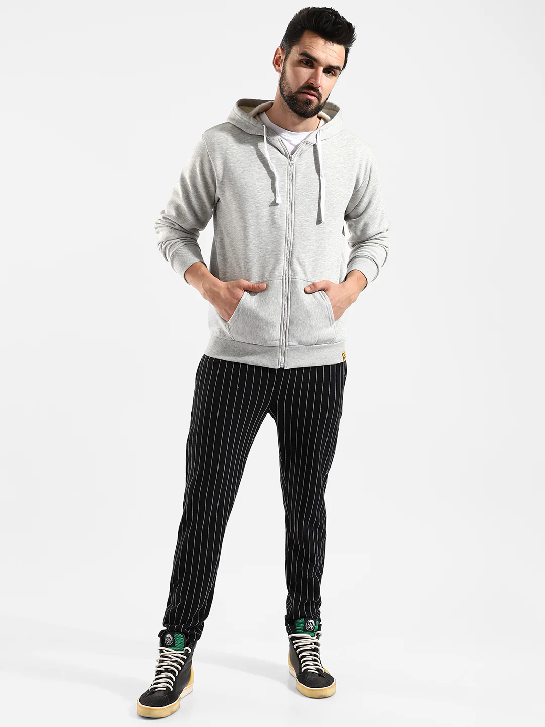 Cotton Solid Regular Fit Tracksuit For Casual Wear - Image 3