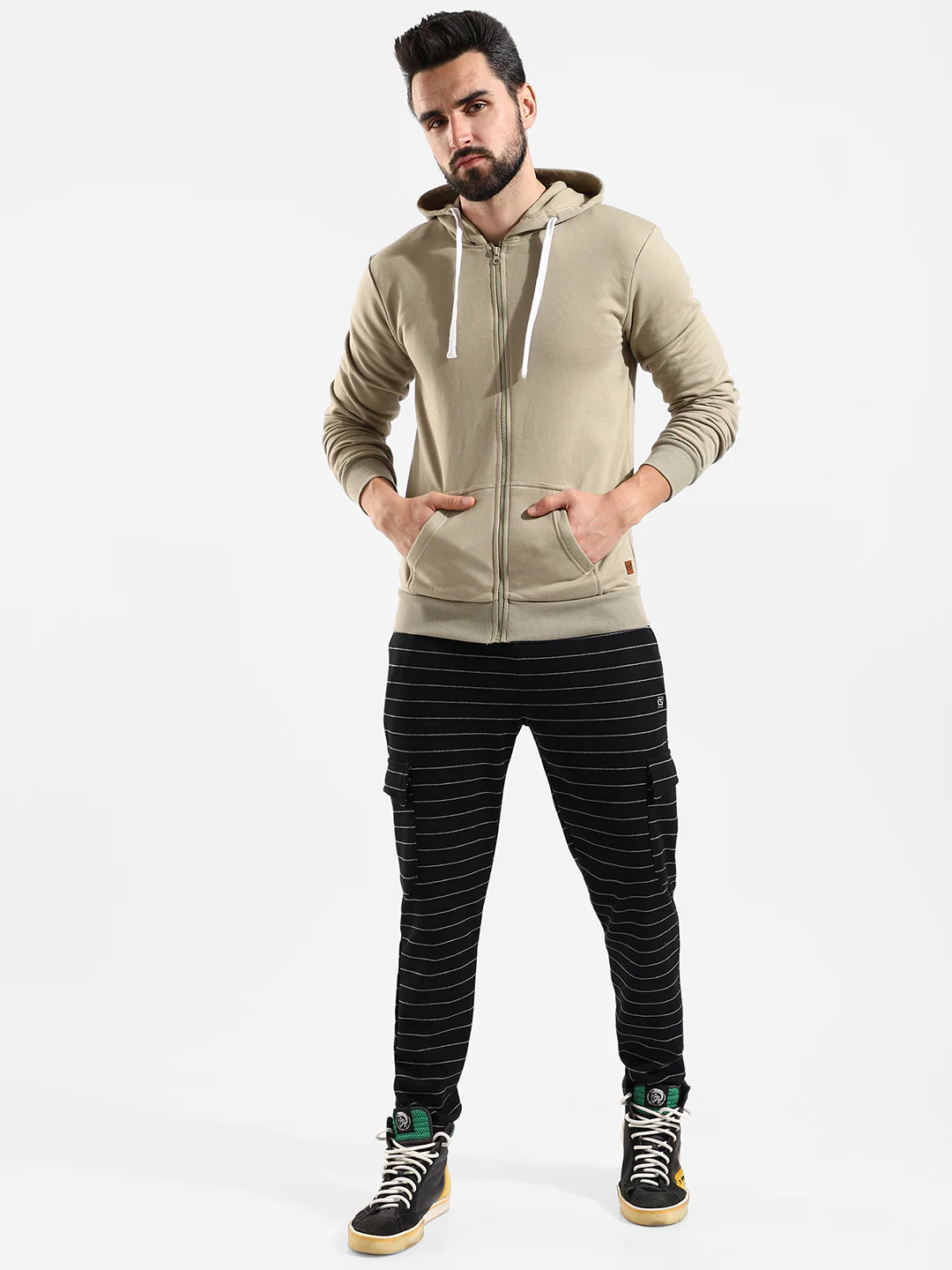 Cotton Solid Regular Fit Tracksuit For Casual Wear - Image 3