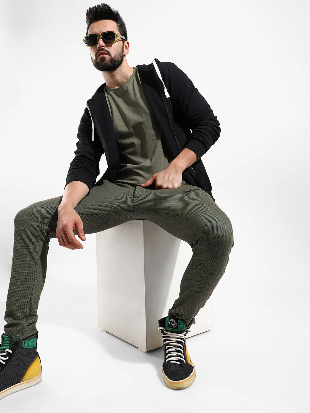 Cotton Solid Regular Fit Tracksuit For Casual Wear - Image 5