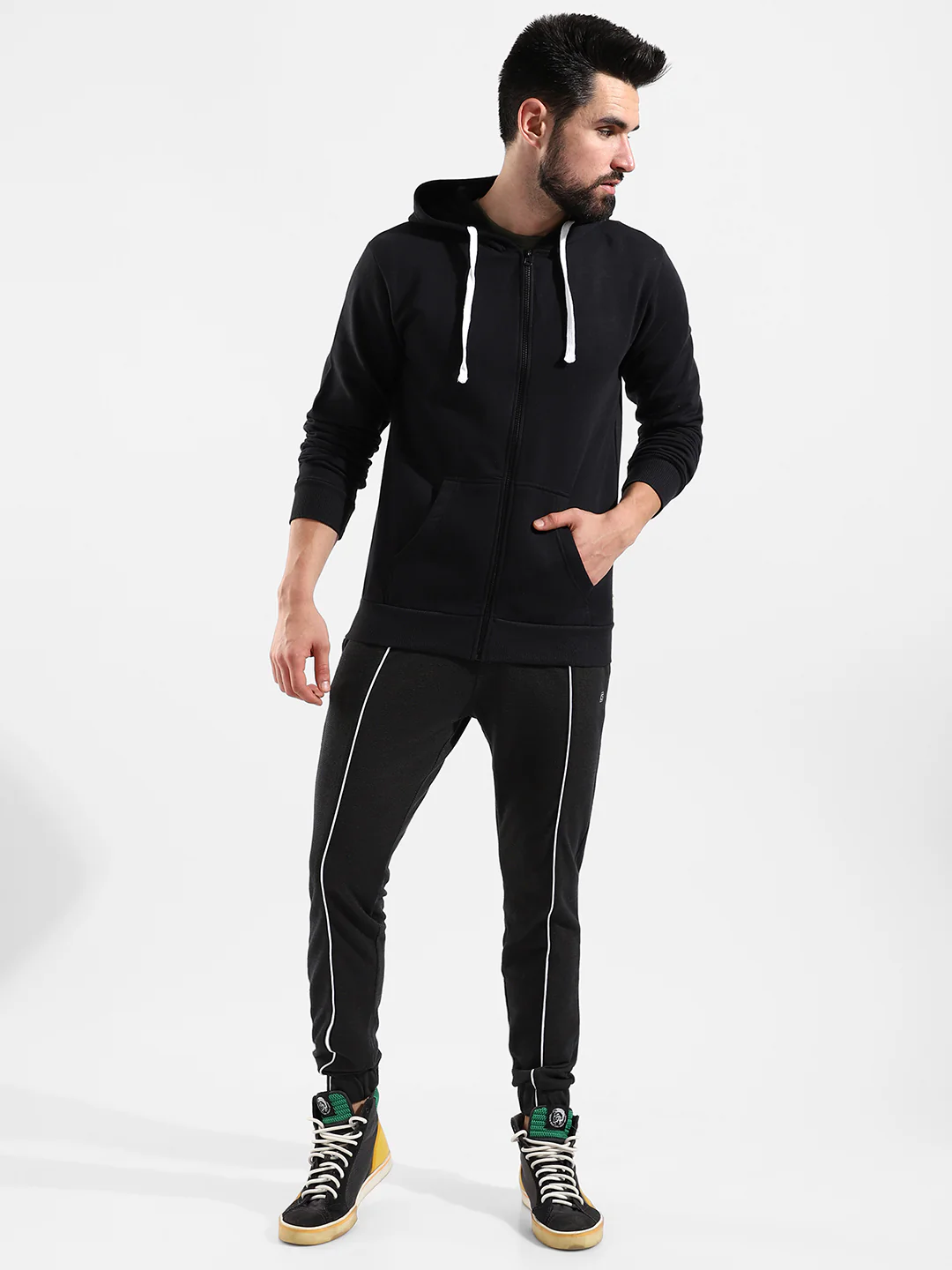 Cotton Solid Regular Fit Tracksuit For Casual Wear - Image 2