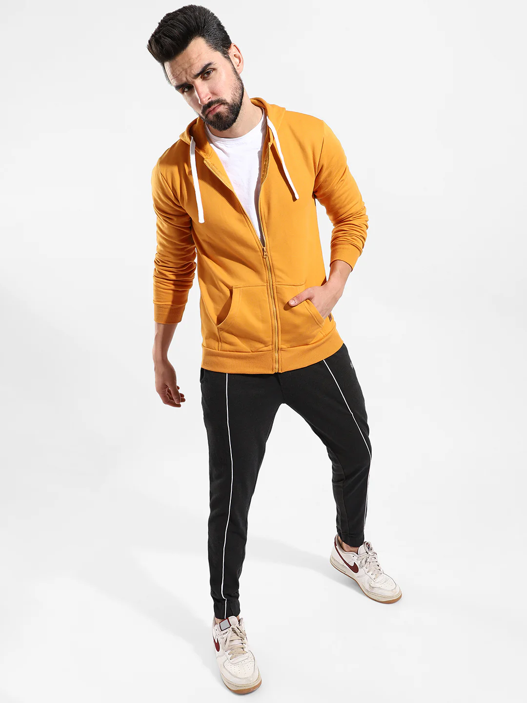 Cotton Solid Regular Fit Tracksuit For Casual Wear - Image 5