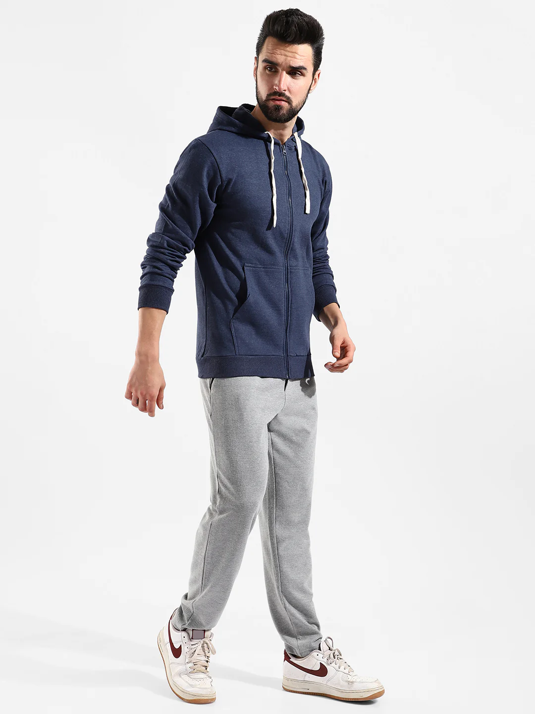Cotton Solid Regular Fit Tracksuit For Casual Wear - Image 3