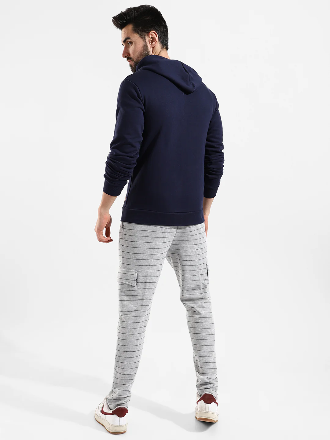 Cotton Solid Regular Fit Tracksuit For Casual Wear - Image 4