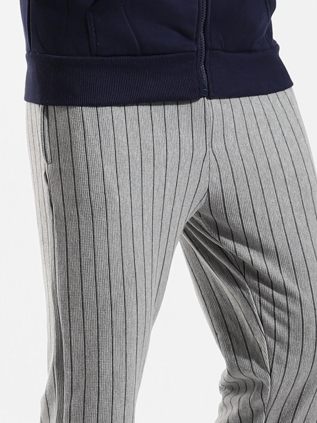 Cotton Solid Regular Fit Tracksuit For Casual Wear - Image 7