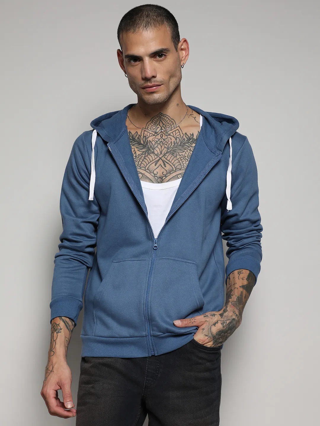 Zip-Front Hoodie With Contrast Drawstring - Image 2