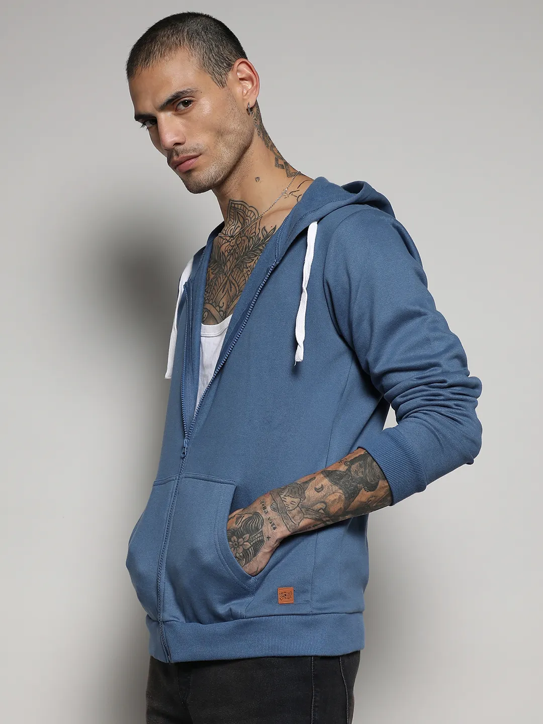 Zip-Front Hoodie With Contrast Drawstring - Image 3