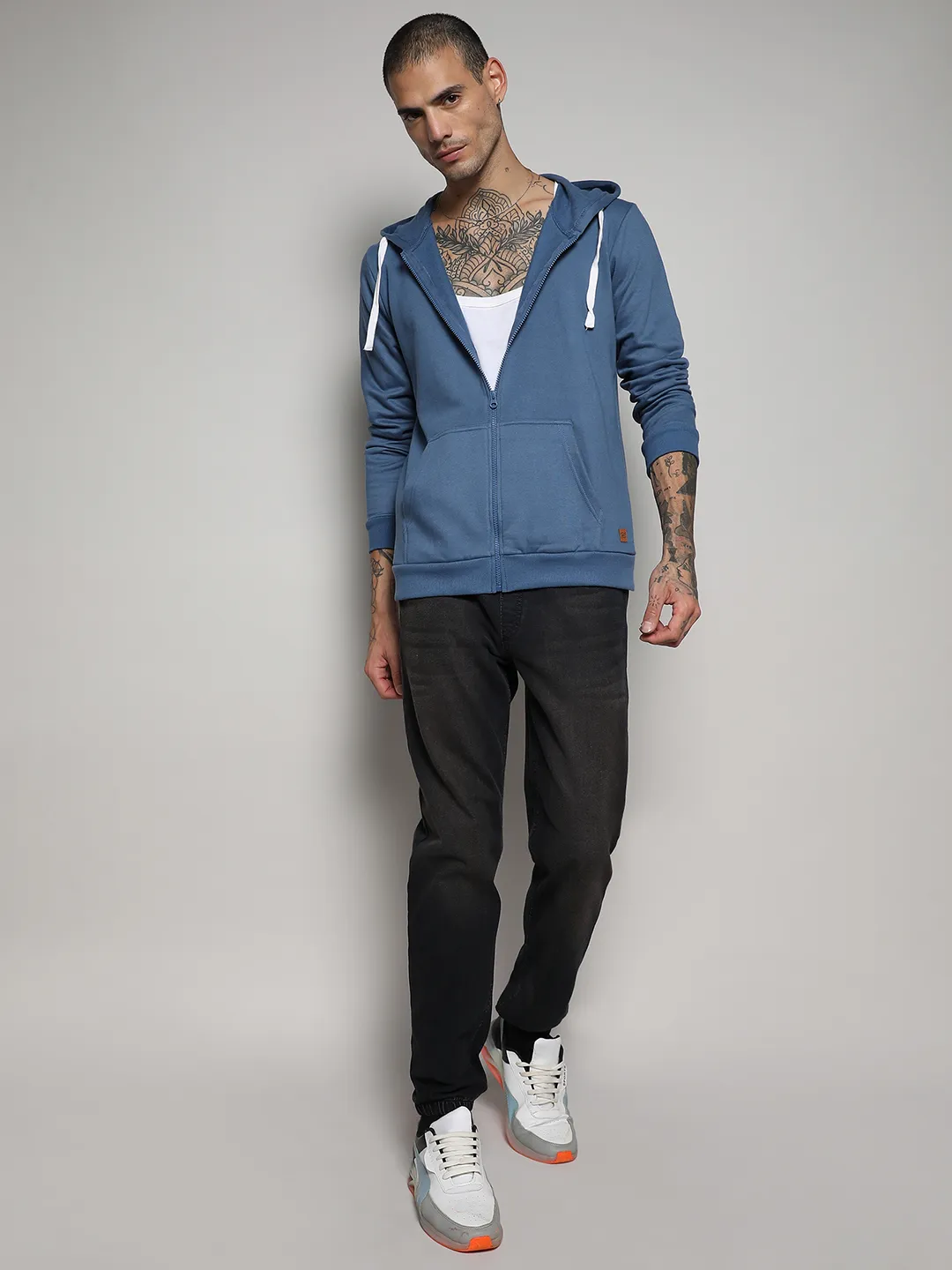 Zip-Front Hoodie With Contrast Drawstring - Image 5