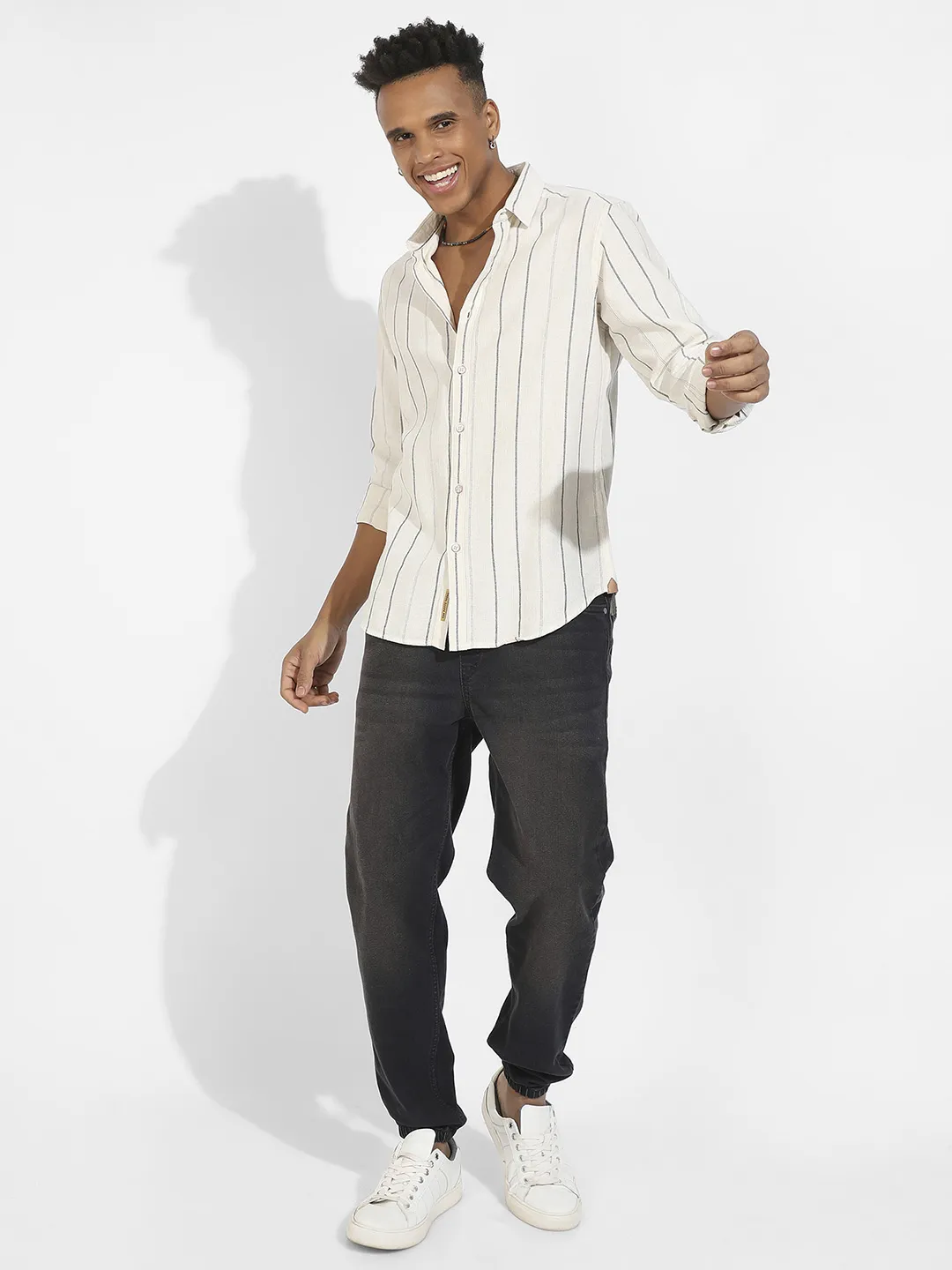 Contrast Pinstriped Shirt - Image 5