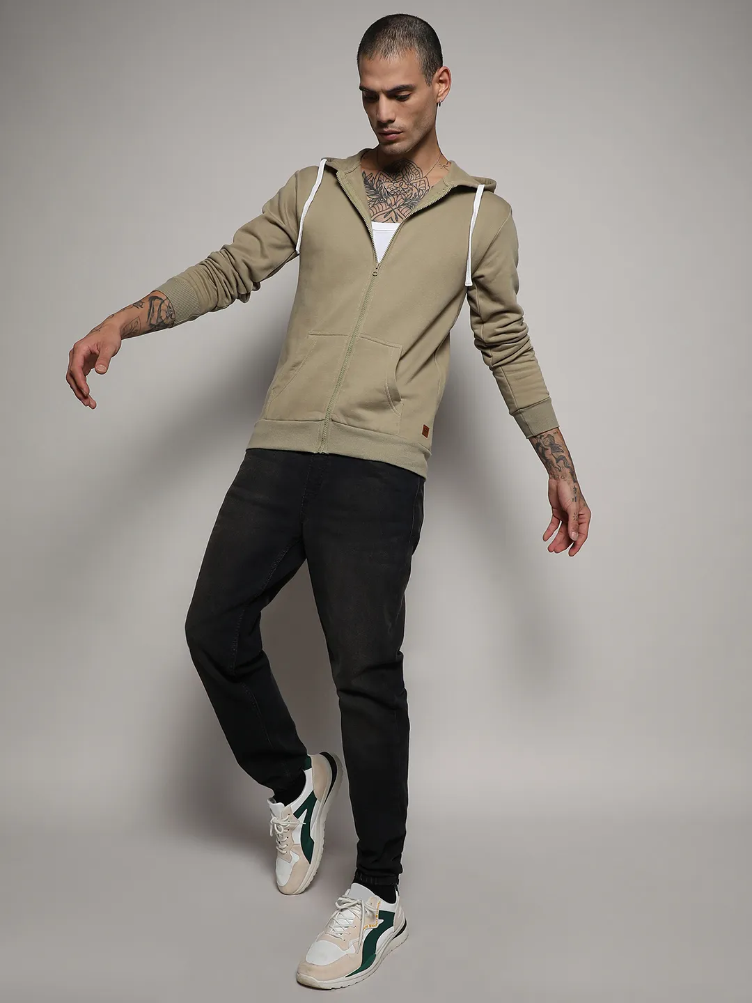Zip-Front Hoodie With Contrast Drawstring - Image 5