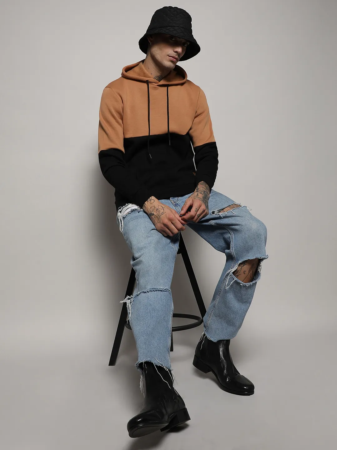 Pullover Hoodie With Ribbed Hem - Image 6