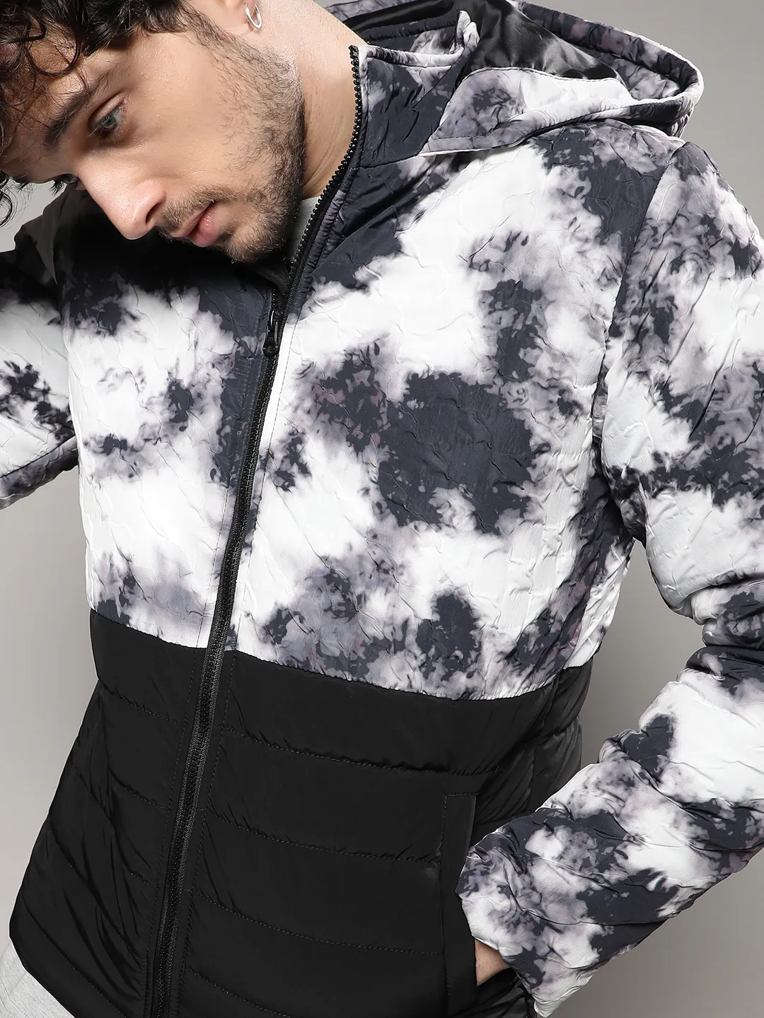 Tie-Dye Block Puffer Jacket - Image 7