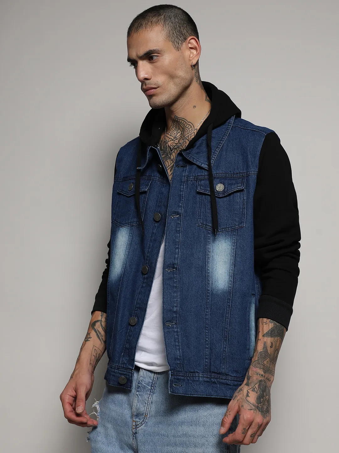 Light-Wash Denim Jacket With Sweatshirt Sleeve - Image 3
