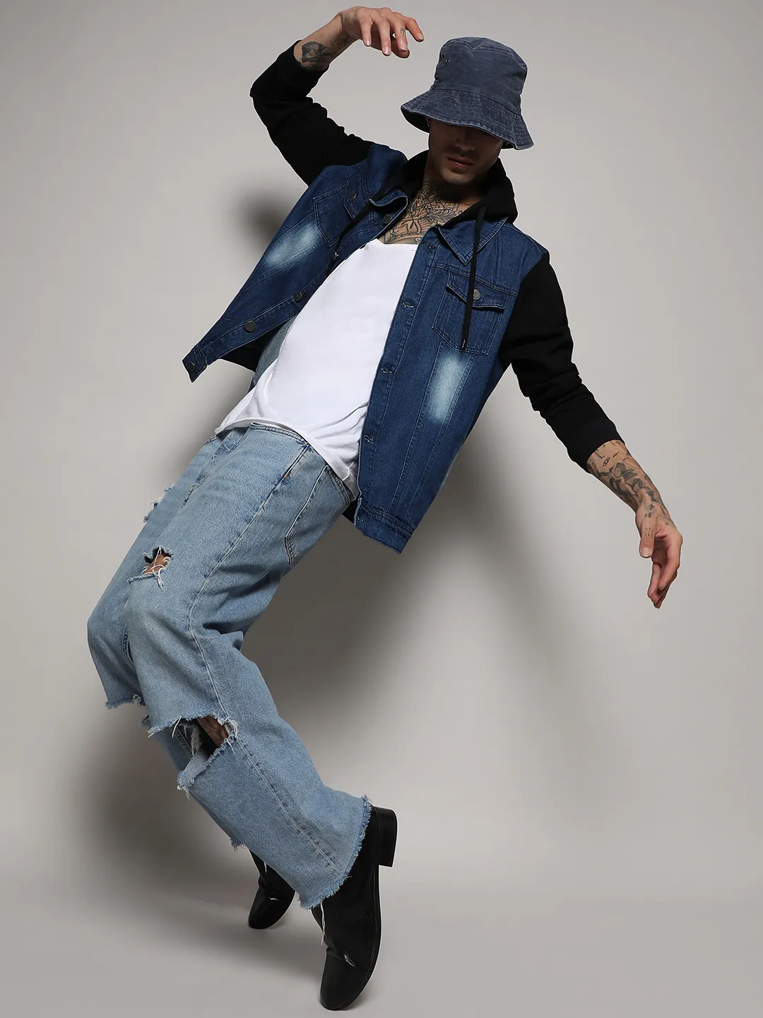 Light-Wash Denim Jacket With Sweatshirt Sleeve - Image 6