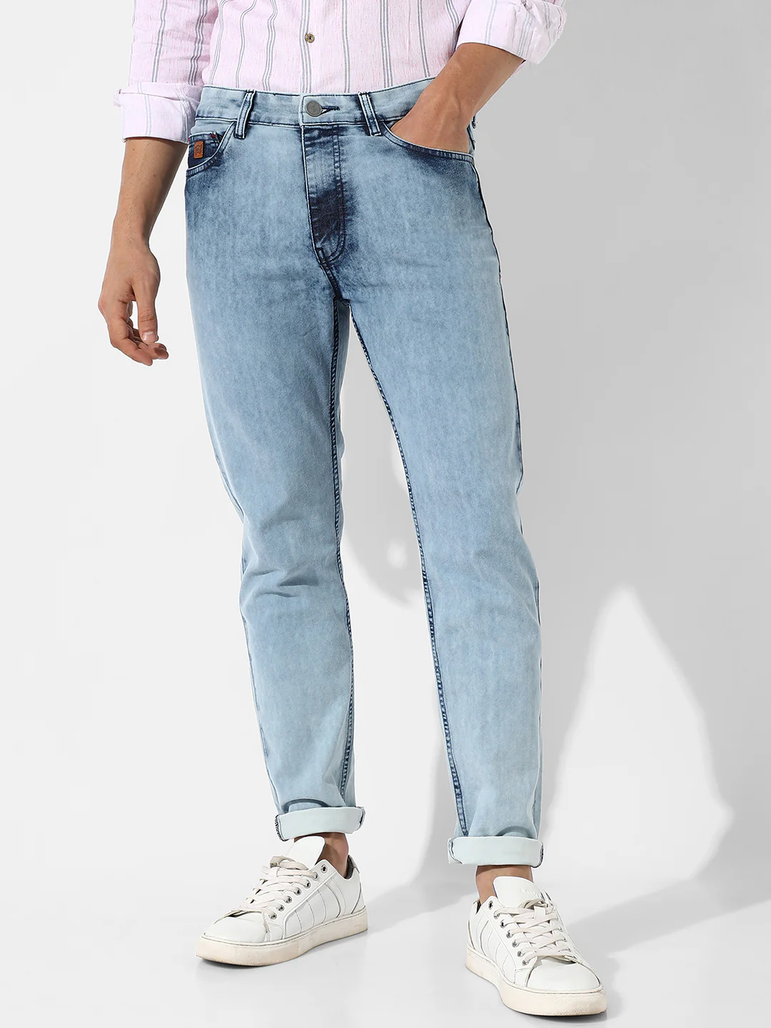 Light-Wash Denim Jeans - Image 4