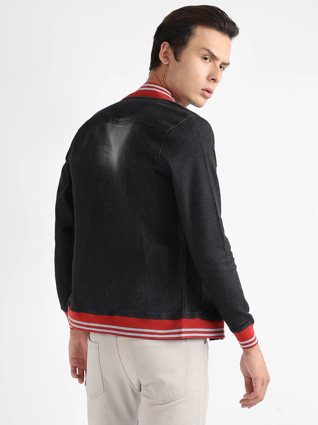 Dark-Wash Denim Jacket With Contrast Hem - Image 4