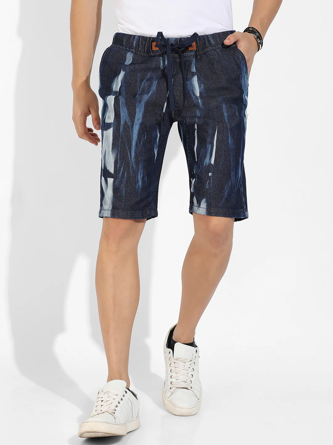 Contrast Wash Denim Shorts - Image 2