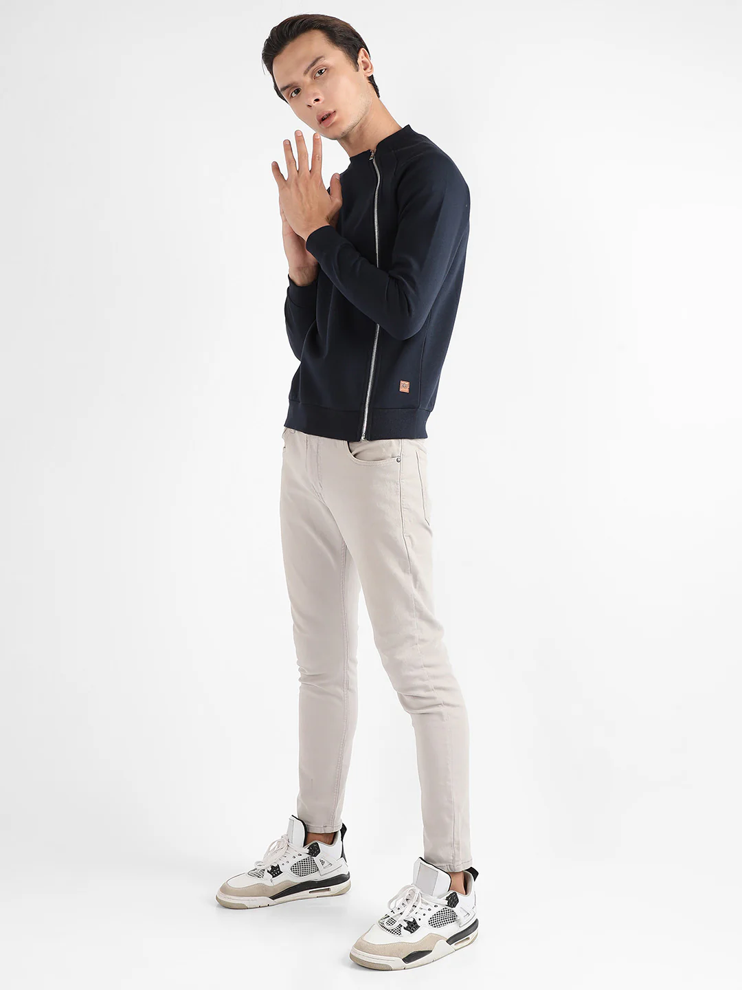 Sweatshirt With Asymmetriclal Zip - Image 5