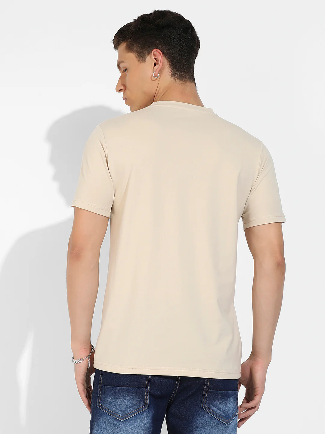 Basic Regular Fit T-Shirt - Image 4