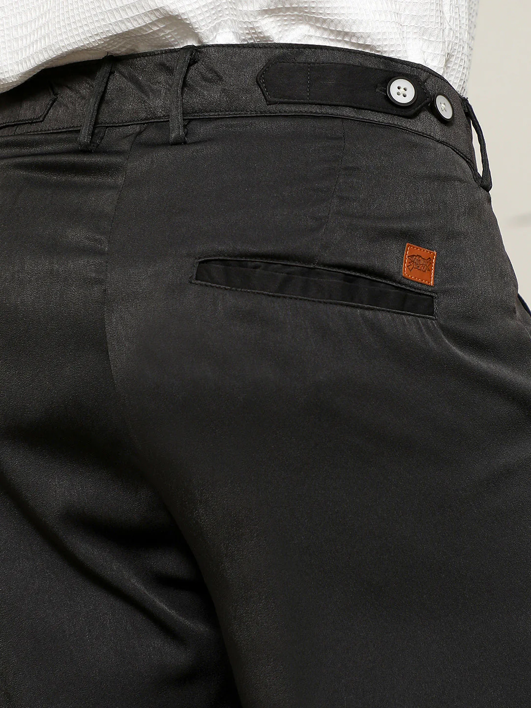 Lightweight - Black Pleated Trousers - Image 8