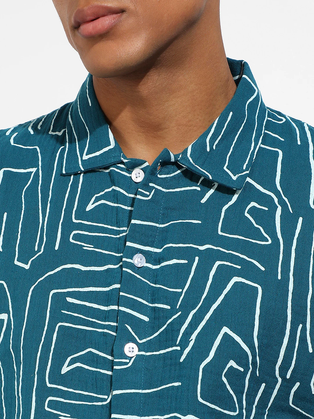 Abstract Lines Print Shirt - Image 7