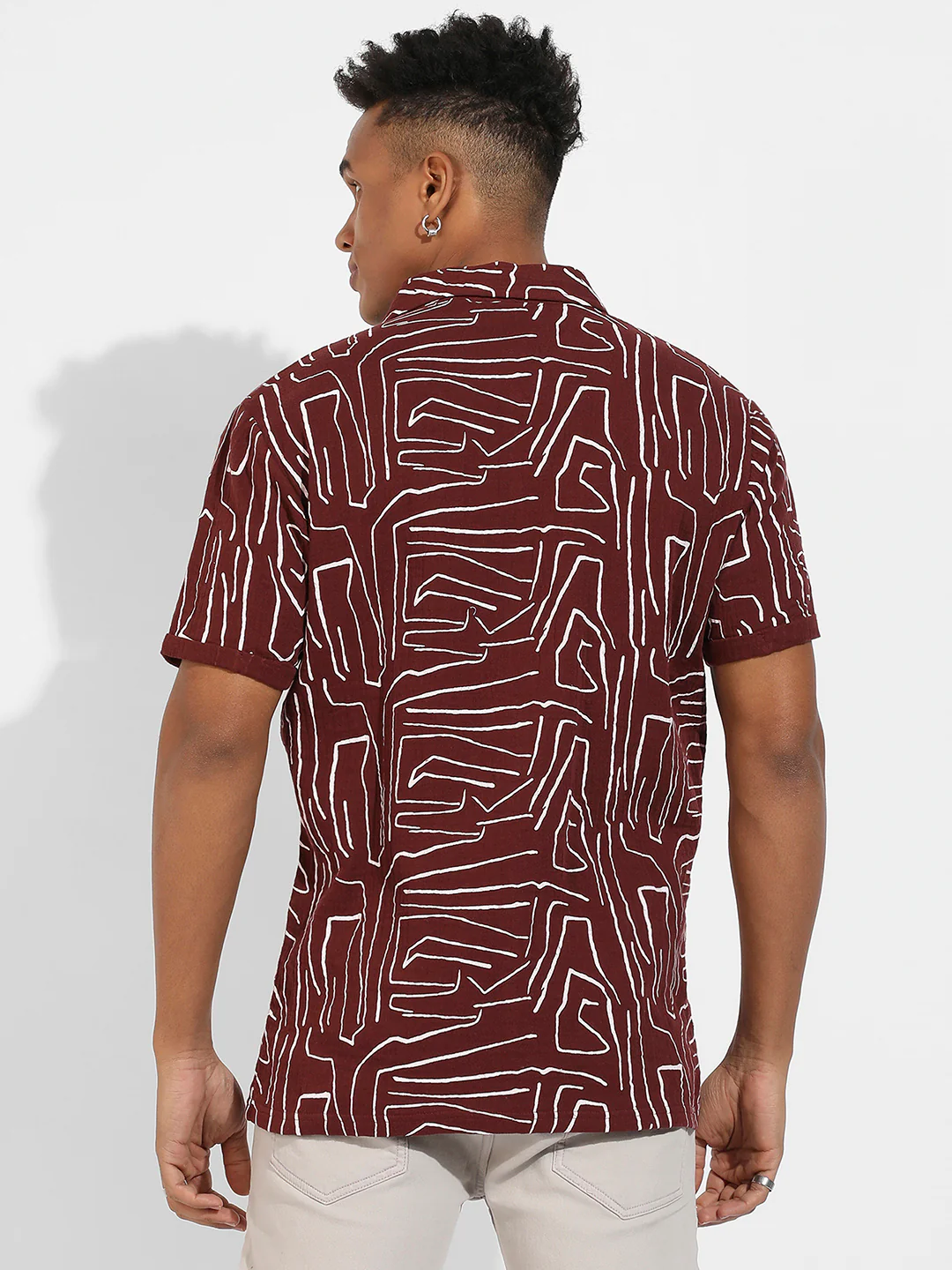 Abstract Lines Print Shirt - Image 4