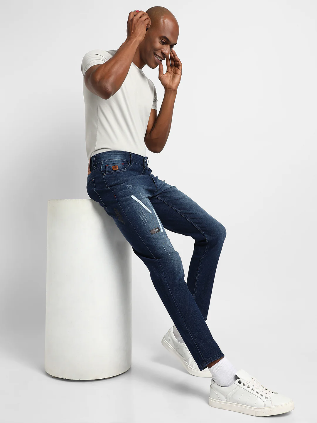 Embroidered Patched Denim Jeans - Image 5