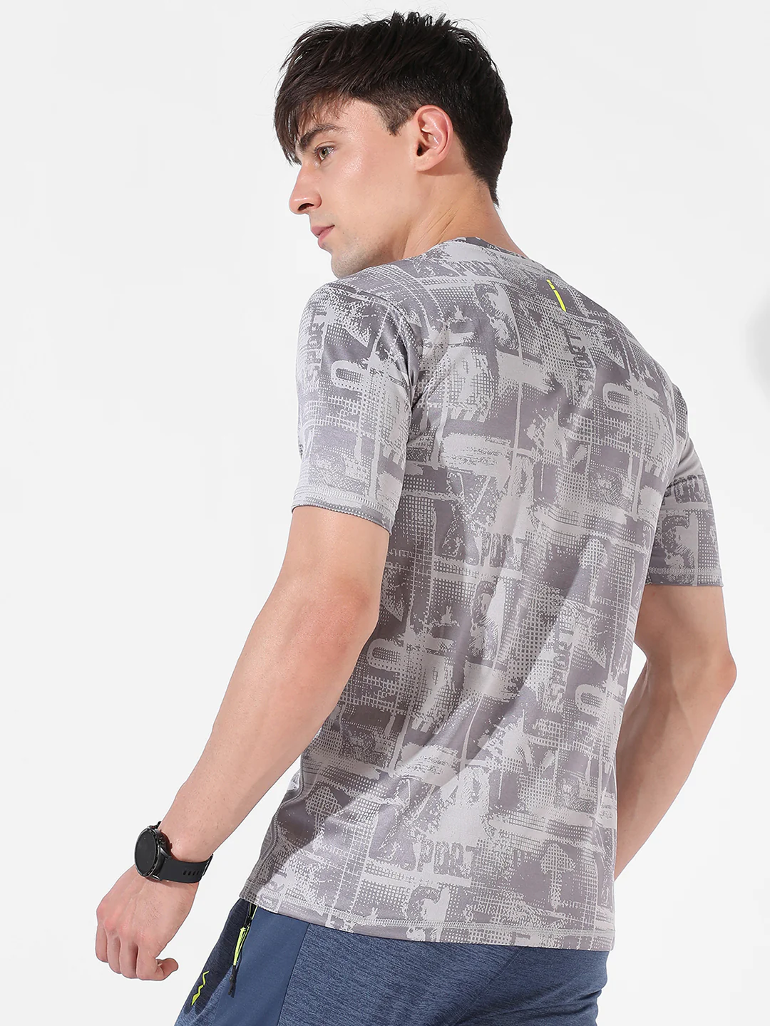 Abstract Print Activewear T-Shirt - Image 4