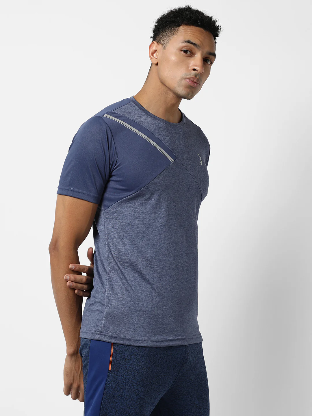 Contrast Heathered Activewear T-Shirt - Image 3
