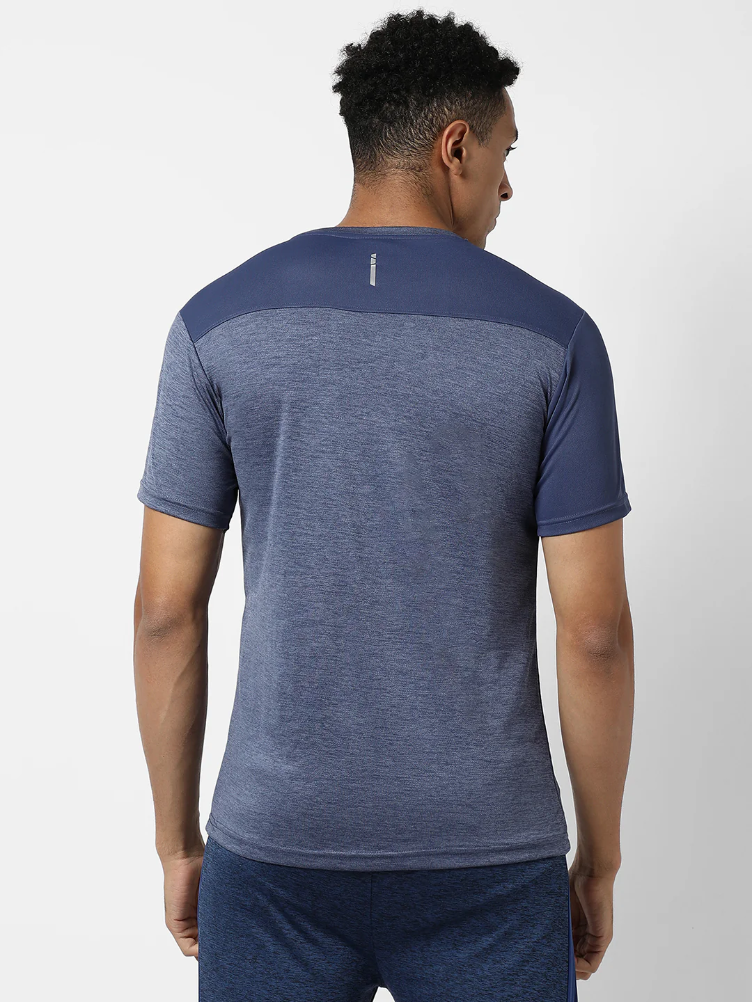 Contrast Heathered Activewear T-Shirt - Image 4