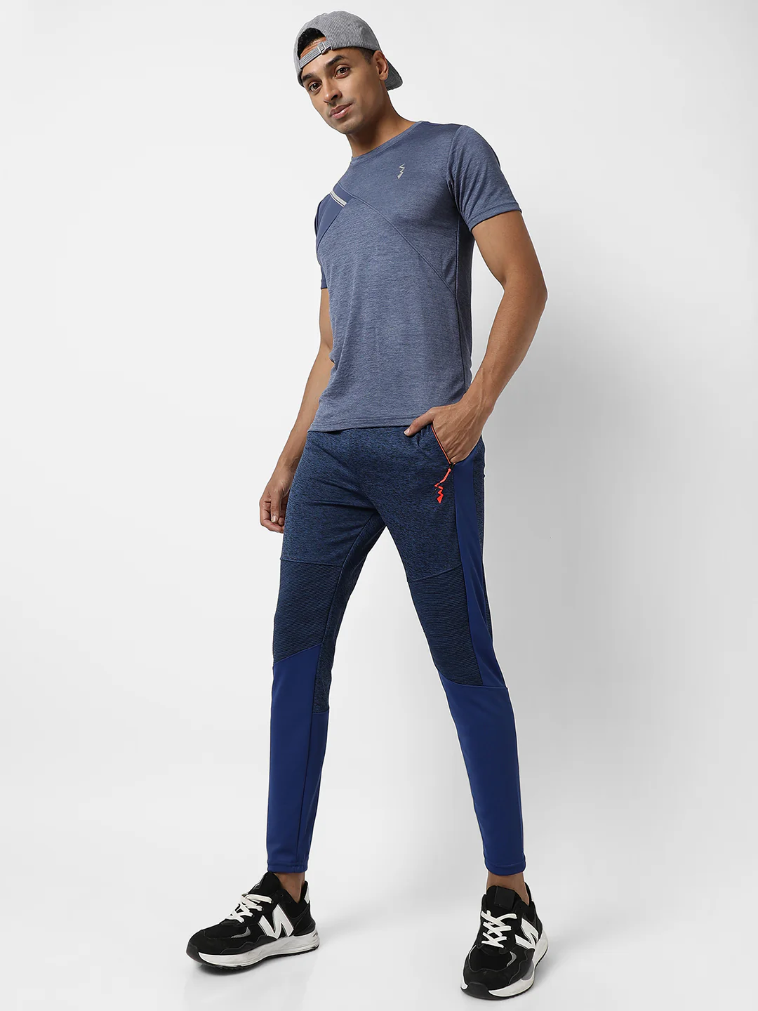 Contrast Heathered Activewear T-Shirt - Image 6