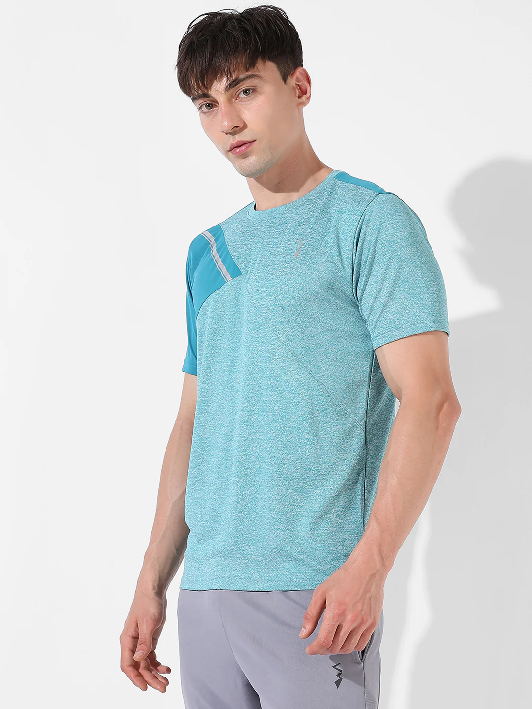 Contrast Heathered Activewear T-Shirt - Image 3