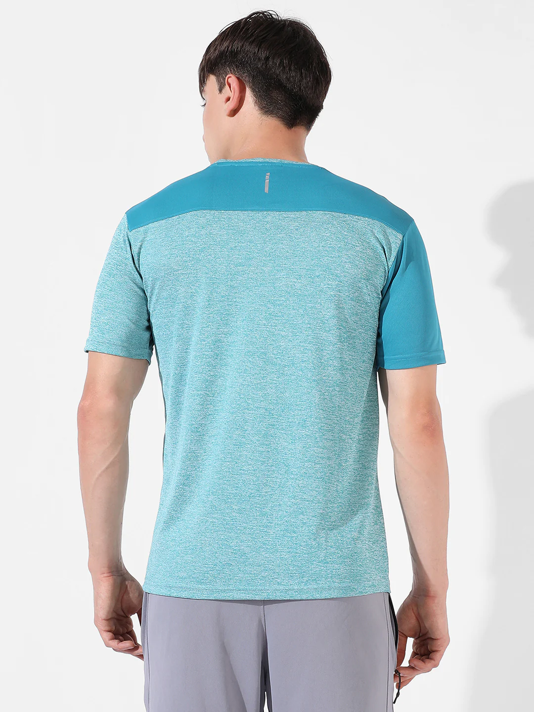 Contrast Heathered Activewear T-Shirt - Image 4
