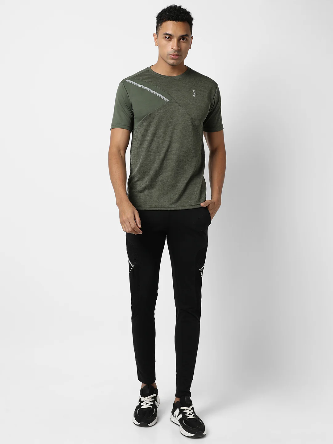 Contrast Heathered Activewear T-Shirt - Image 5
