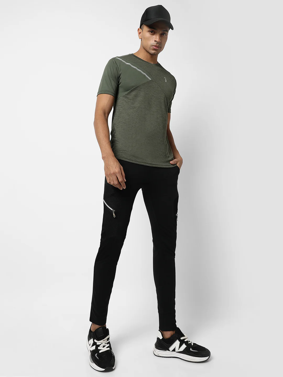 Contrast Heathered Activewear T-Shirt - Image 6