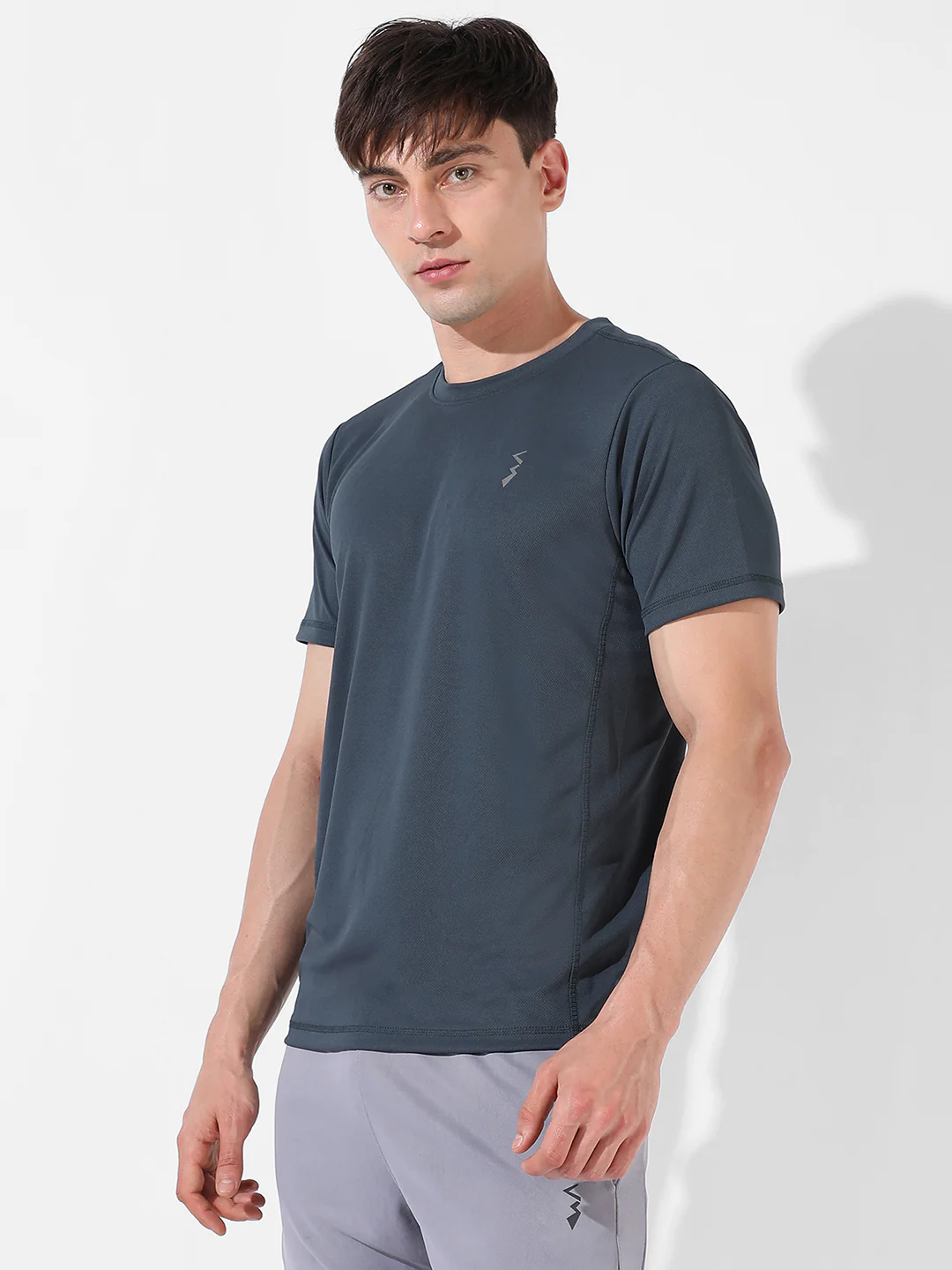 Basic Activewear T-Shirt - Image 3