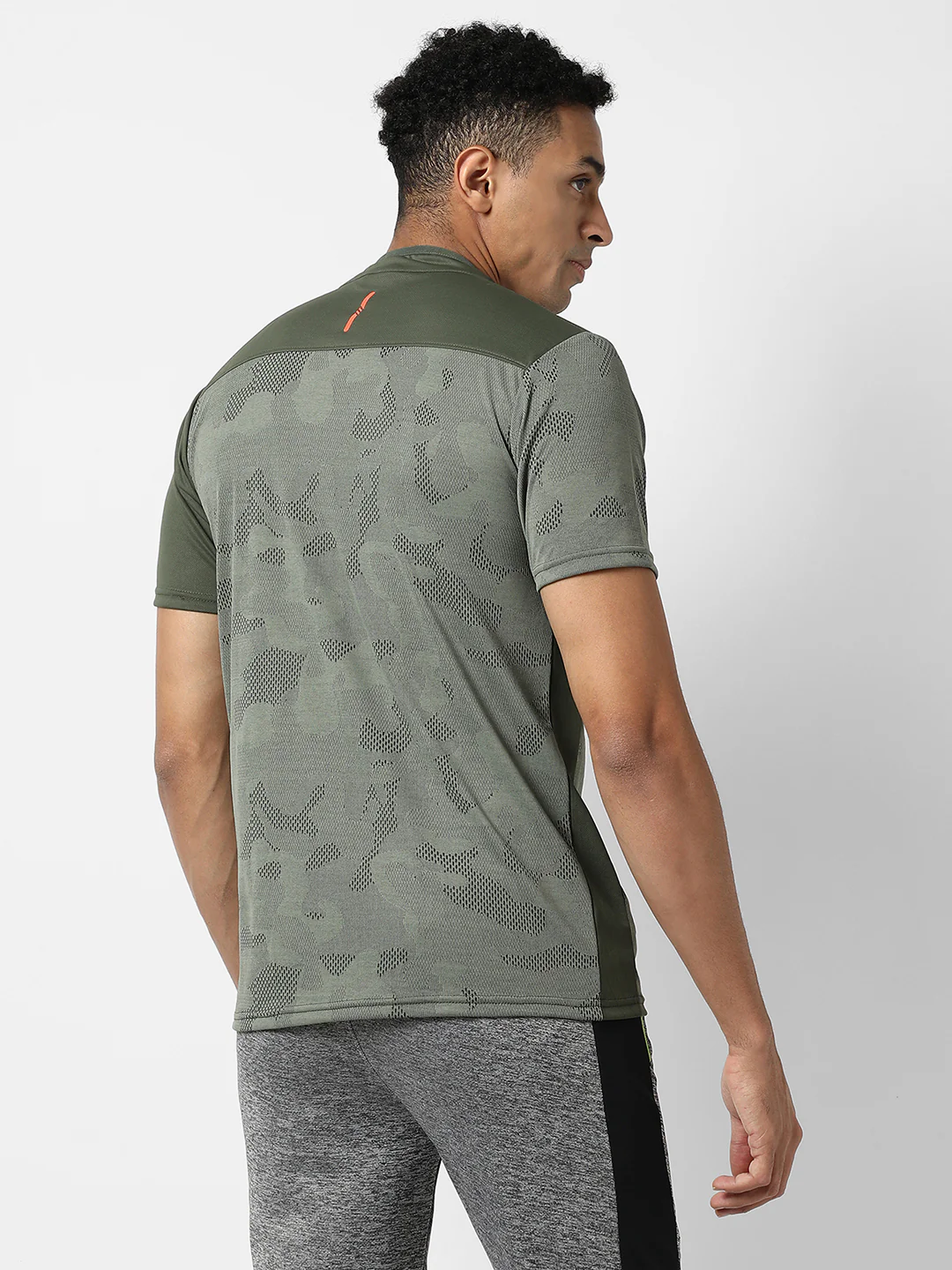 Camouflage Activewear T-Shirt - Image 4