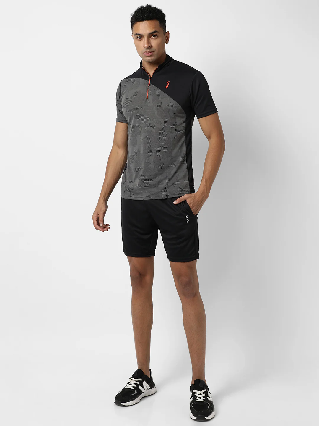 Contrast Camouflage Activewear T-Shirt - Image 5