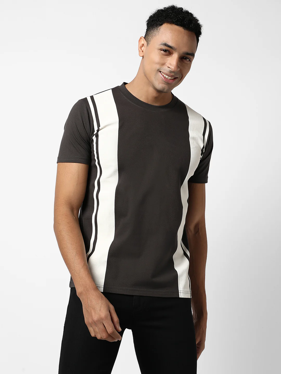 Colourblocked Casual T-Shirt - Image 2