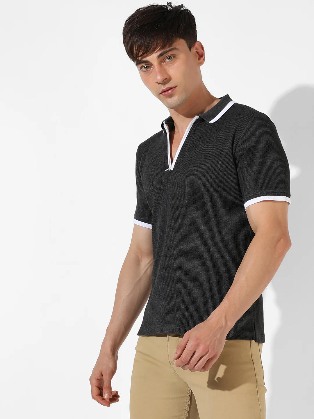 Solid Casual T-Shirt - Image 3
