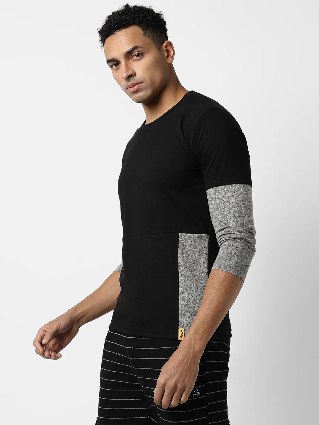 Colourblocked Casual T-Shirt - Image 3