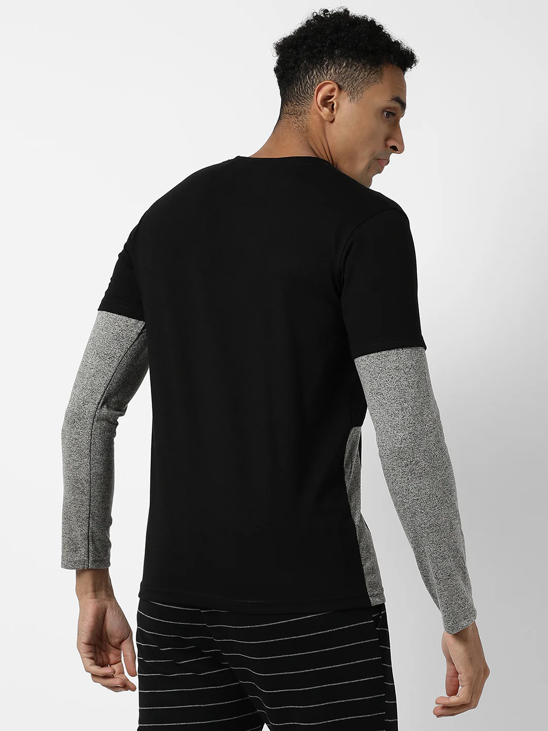 Colourblocked Casual T-Shirt - Image 4